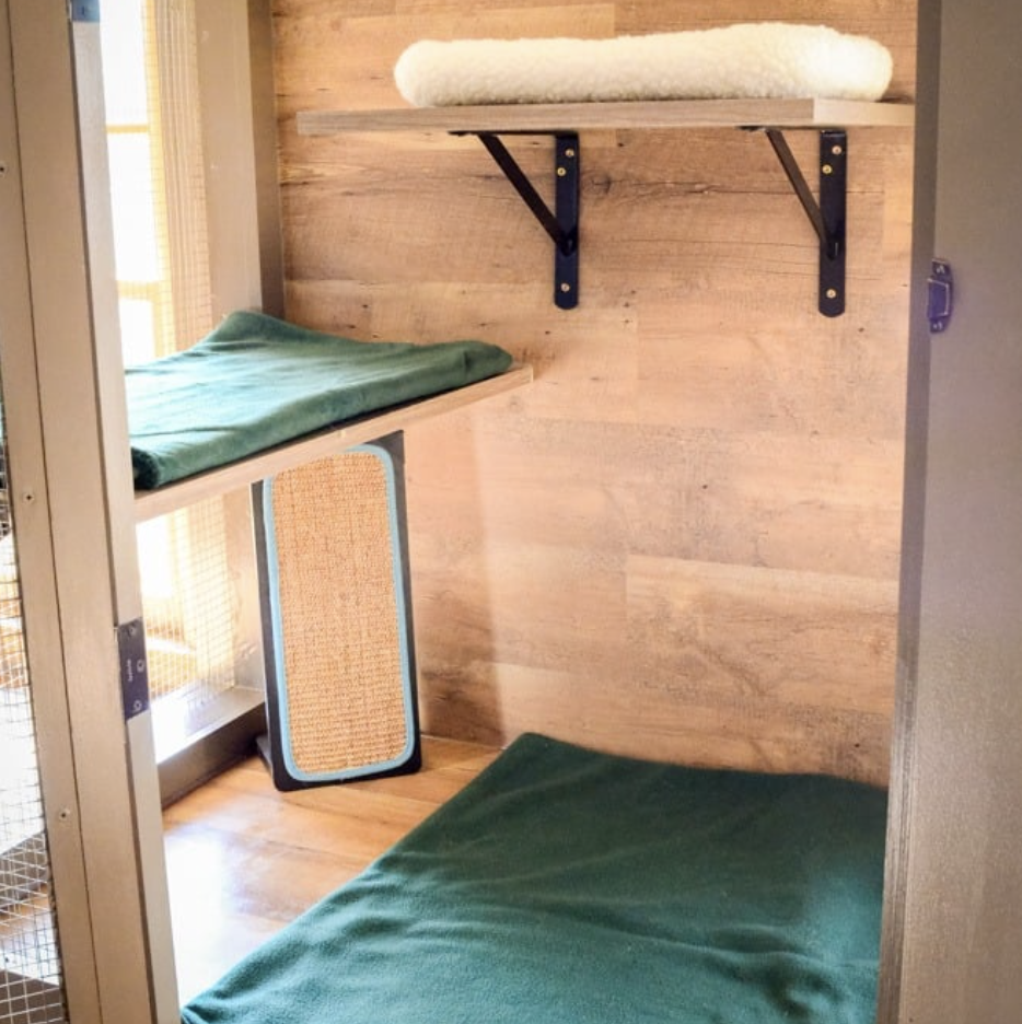 A look inside the Kitty Bungalow Chalet