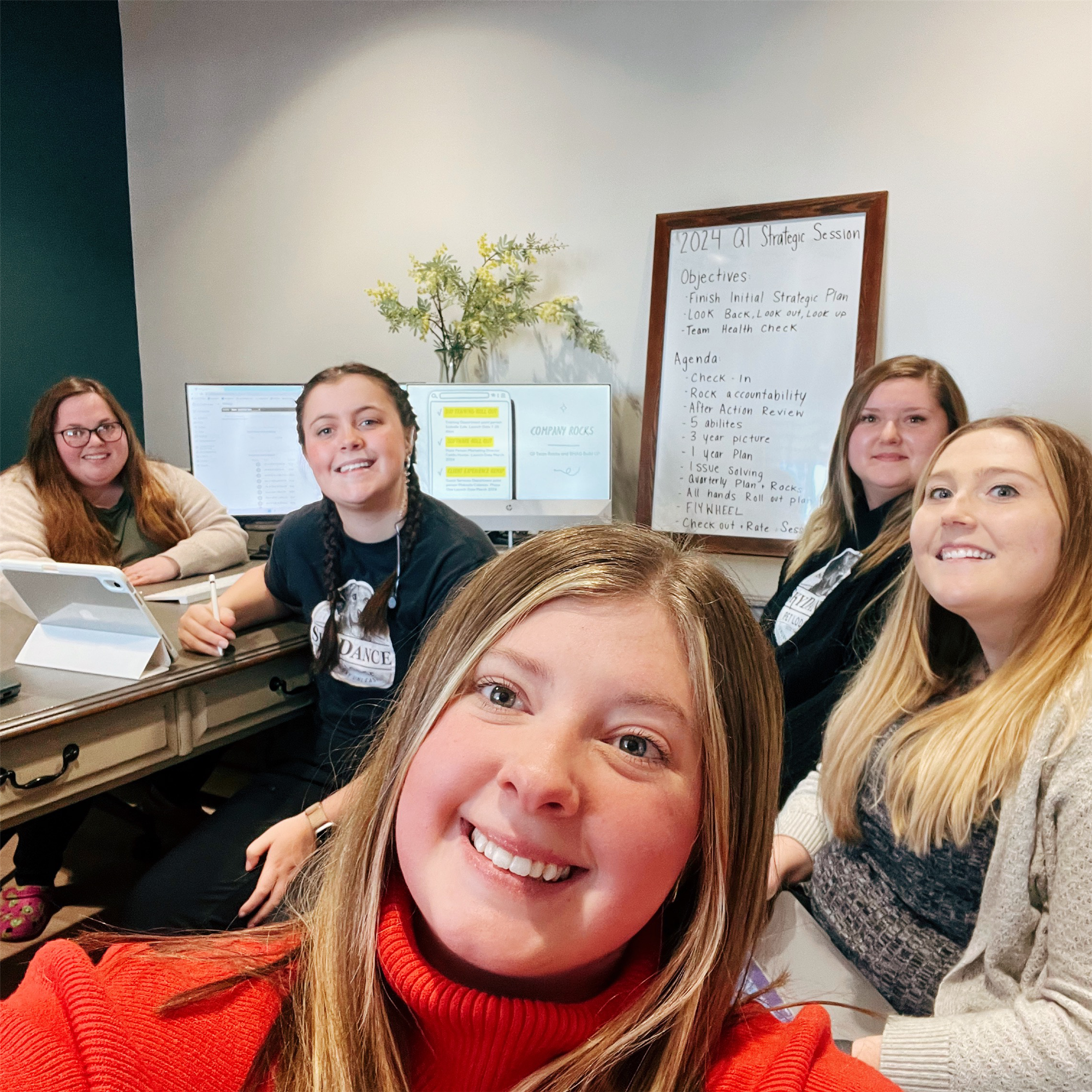 A Look into a Leadership Meeting 